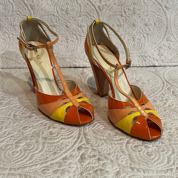 Prada Shoes - Colorful patent Prada heels, size 39